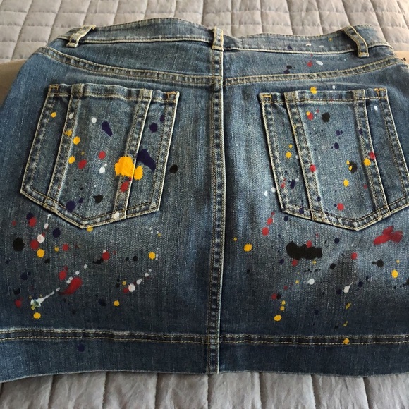 Alice and Olivia mini denim skirt size 25 - Picture 2 of 5